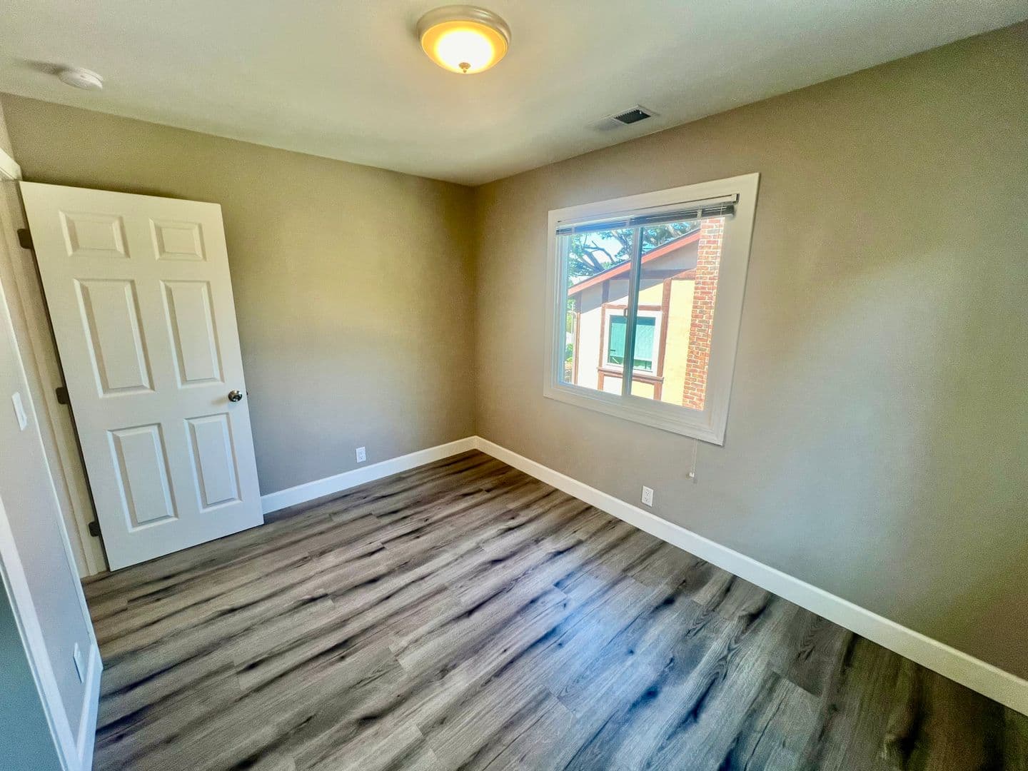 Pacific Grove Apartment: 1149 Forest Avenue