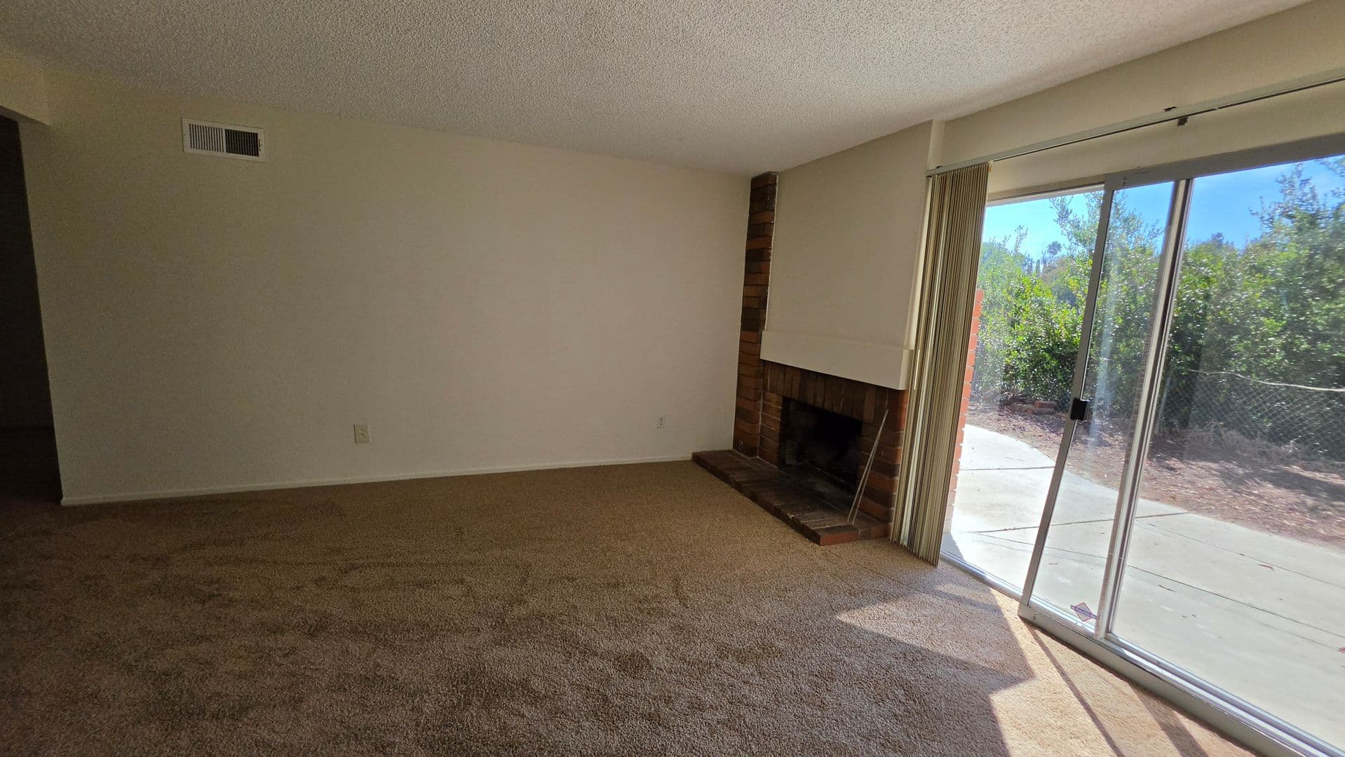 San Diego House: 13363 Thunderhead St.