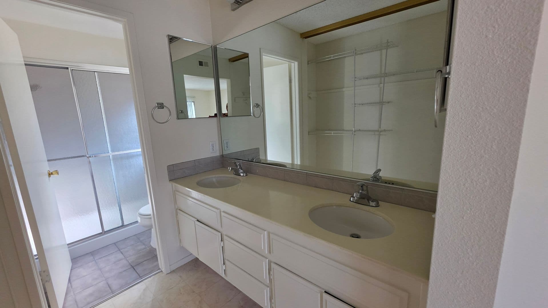 San Diego House: 13363 Thunderhead St.