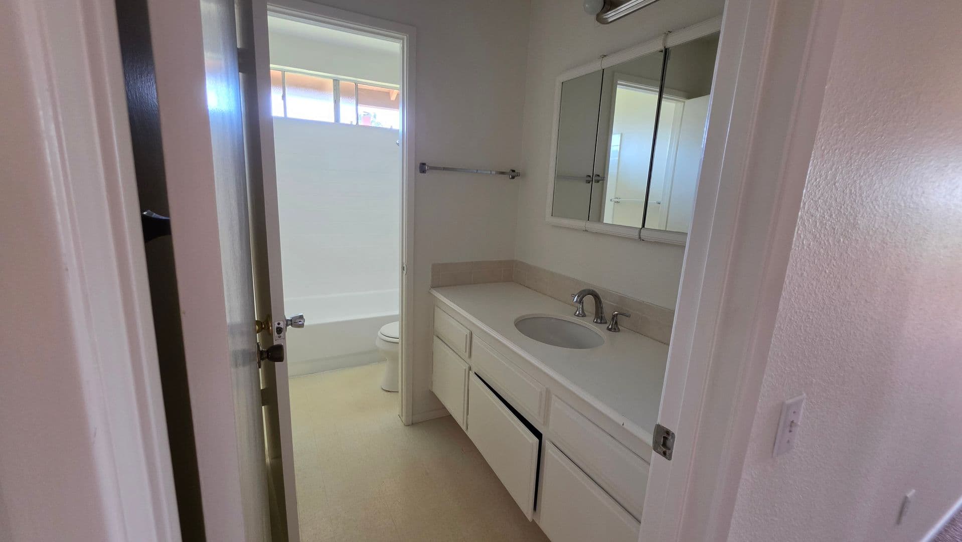 San Diego House: 13363 Thunderhead St.