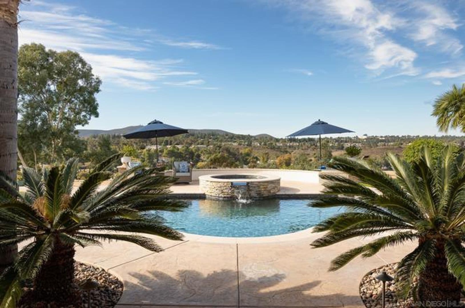 Poway House: 12645 Treehill Pl