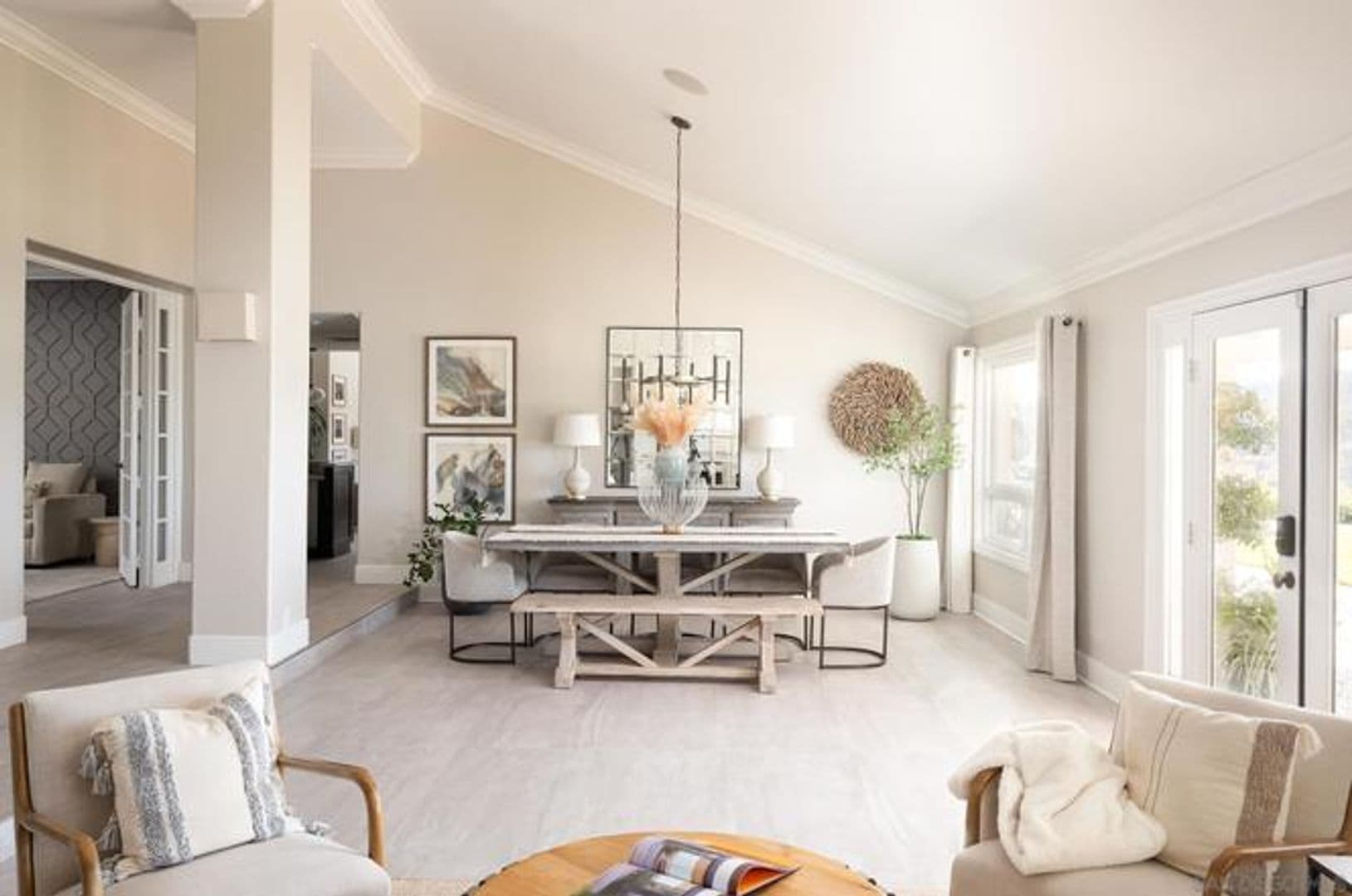 Poway House: 12645 Treehill Pl