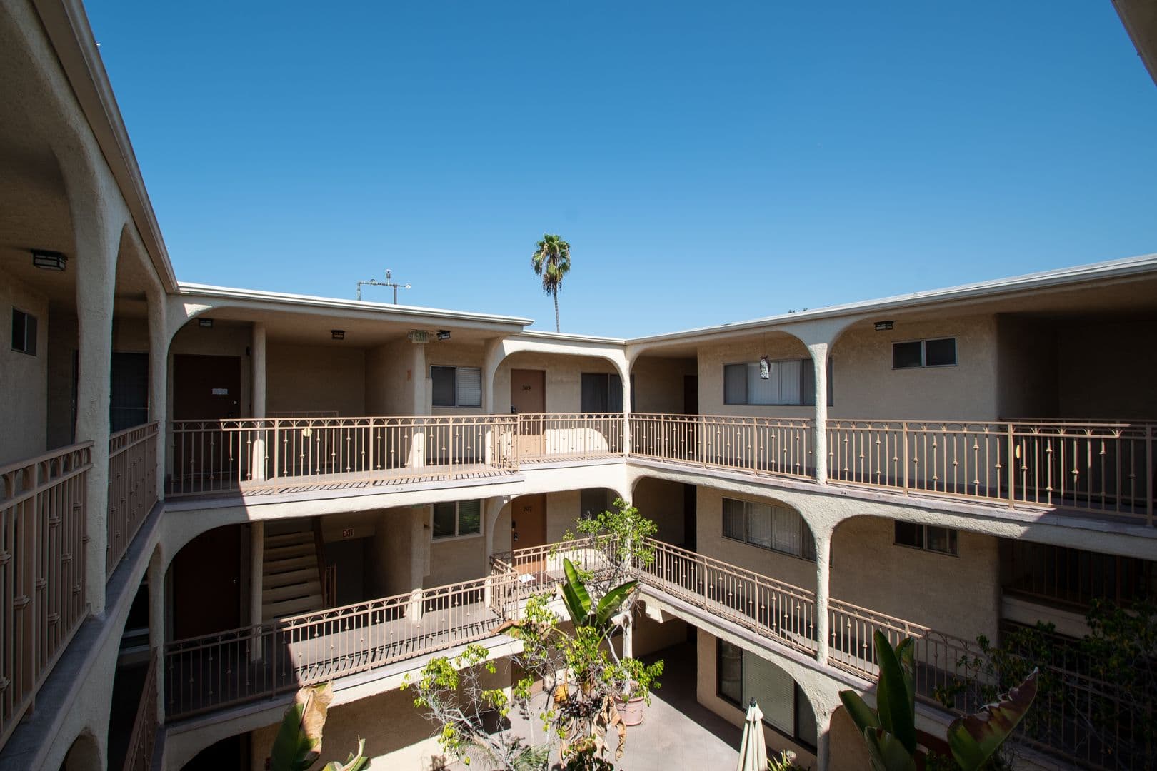 Valley Village Apartment: 12245 Chandler Boulevard