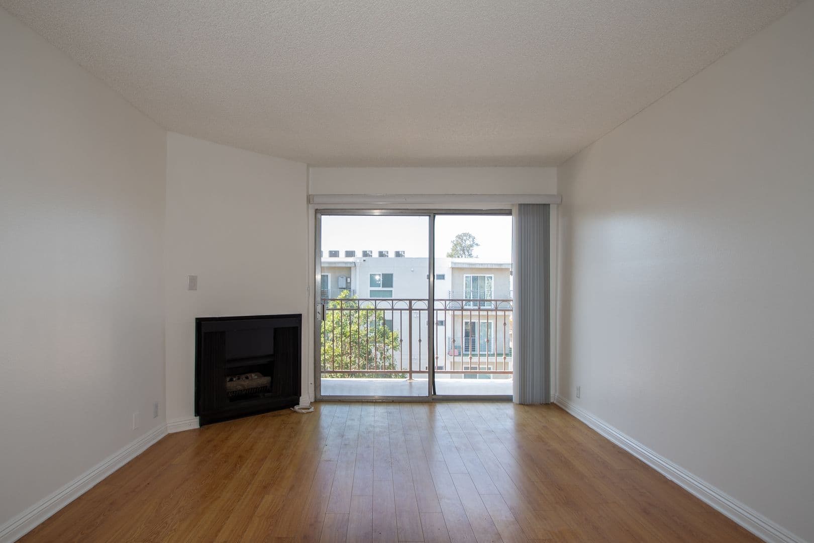 Valley Village Apartment: 12245 Chandler Boulevard