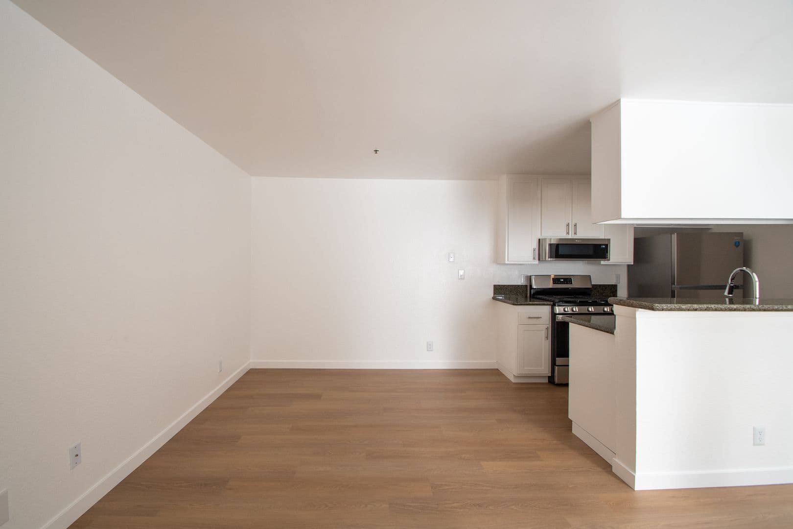 Valley Village Apartment: 11505 Riverside Drive