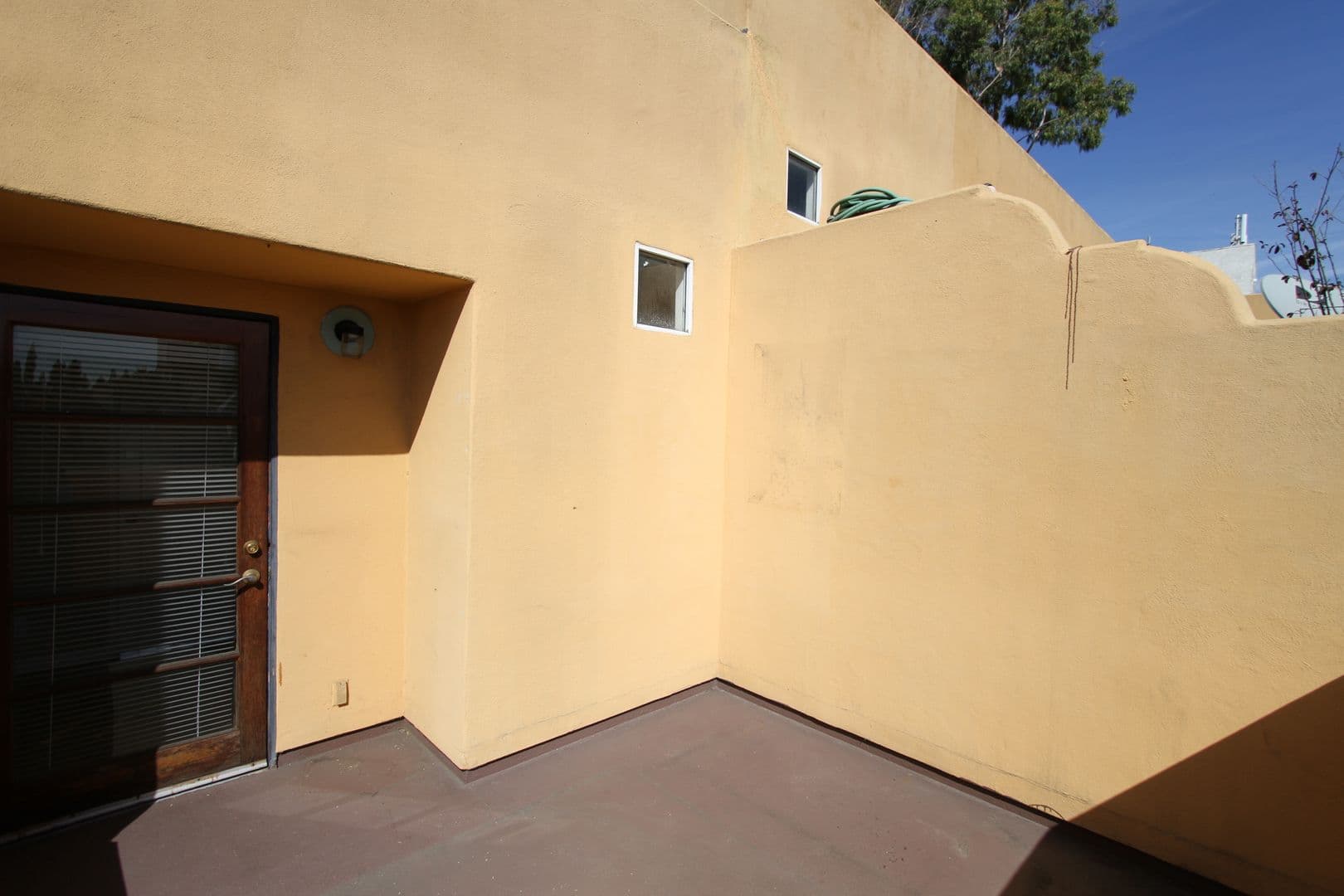 Los Angeles Apartment: 425 Alvarado Street