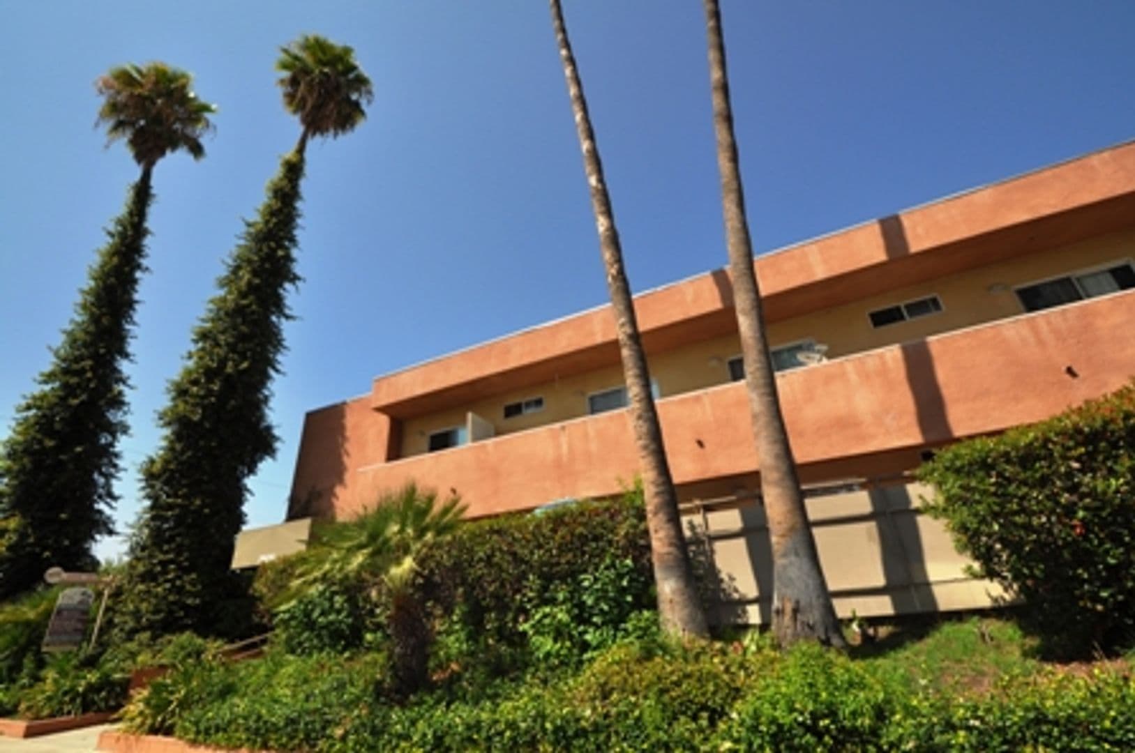 Reseda Apartment: 19425 Haynes Street