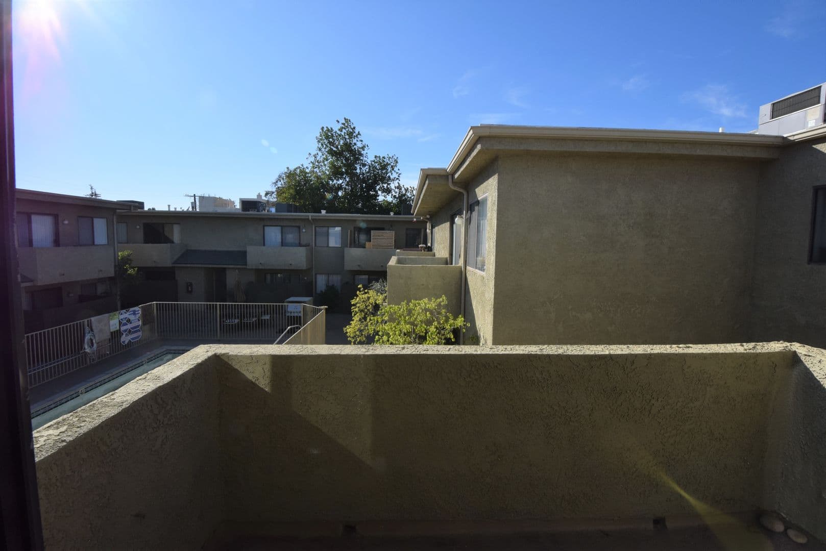 Sherman Oaks Apartment: 15128-44 Burbank Boulevard
