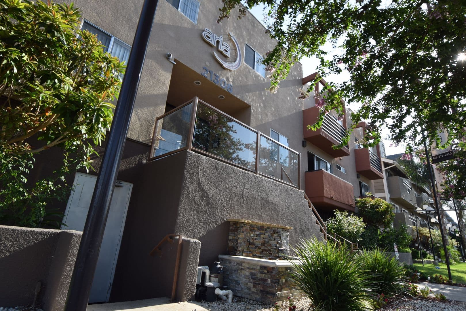 Canoga Park Apartment: 21306 Parthenia Street