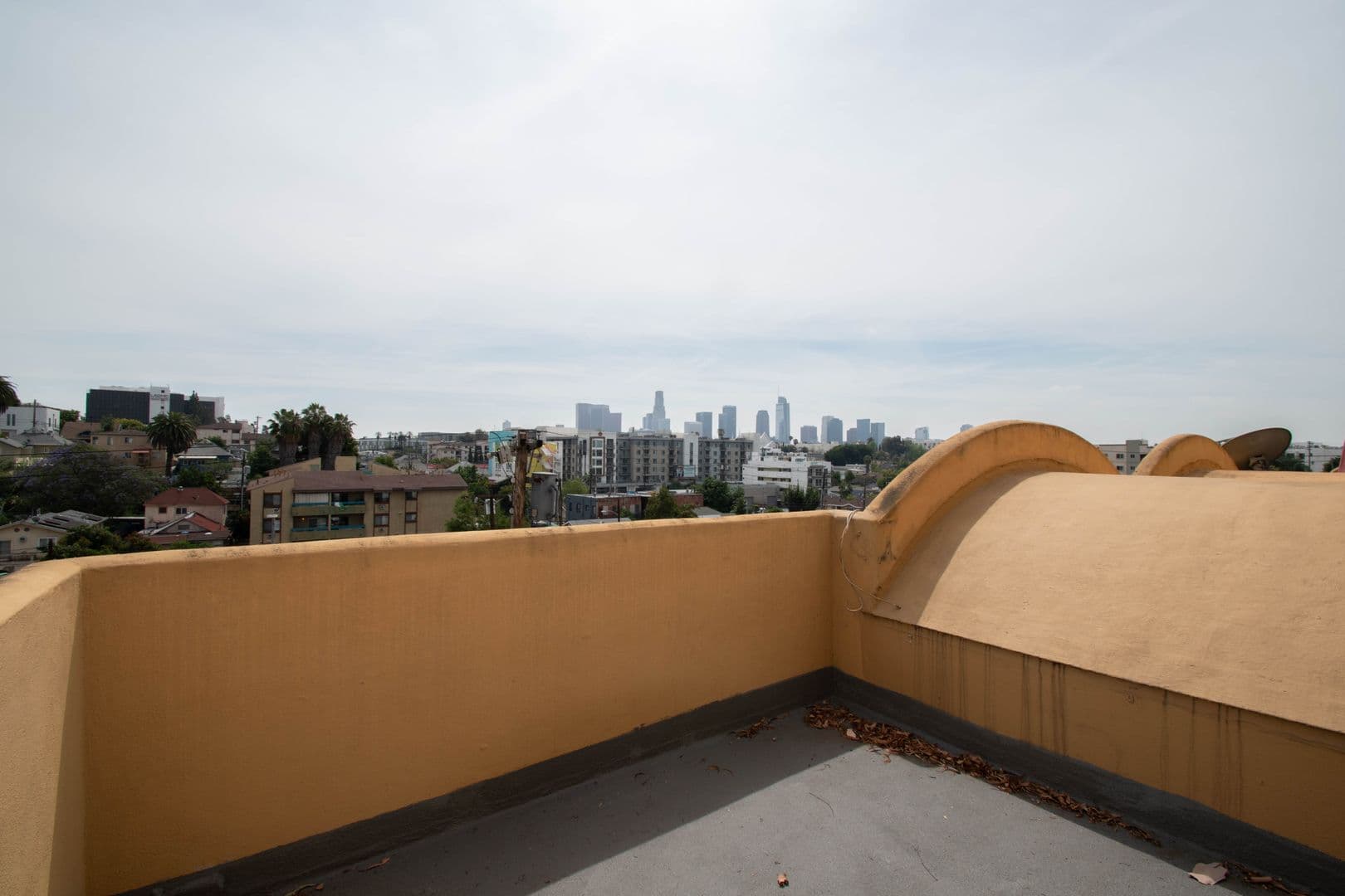 Los Angeles Apartment: 425 Alvarado Street
