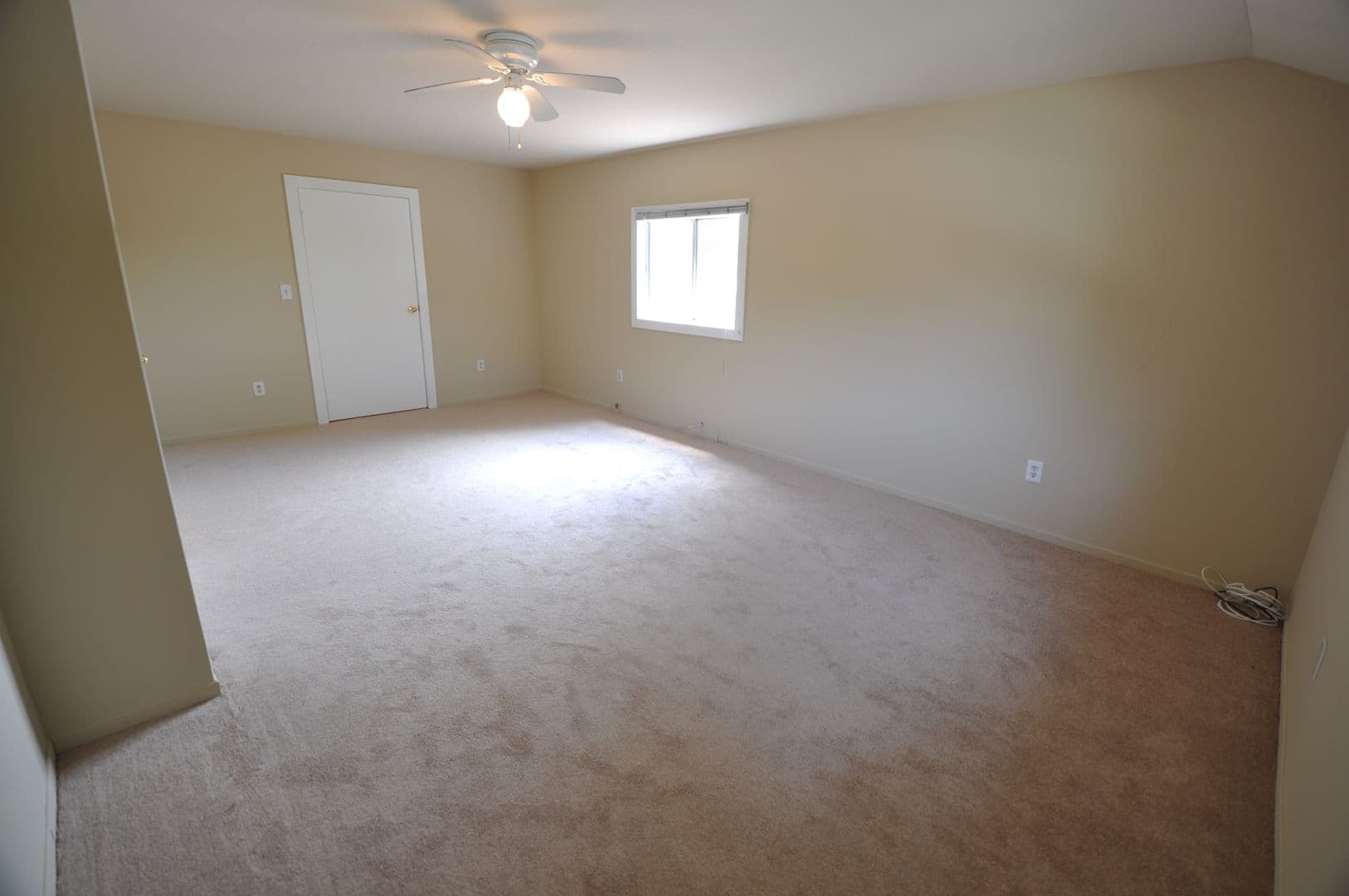 Santa Barbara Apartment: 121 W Arrellaga Street