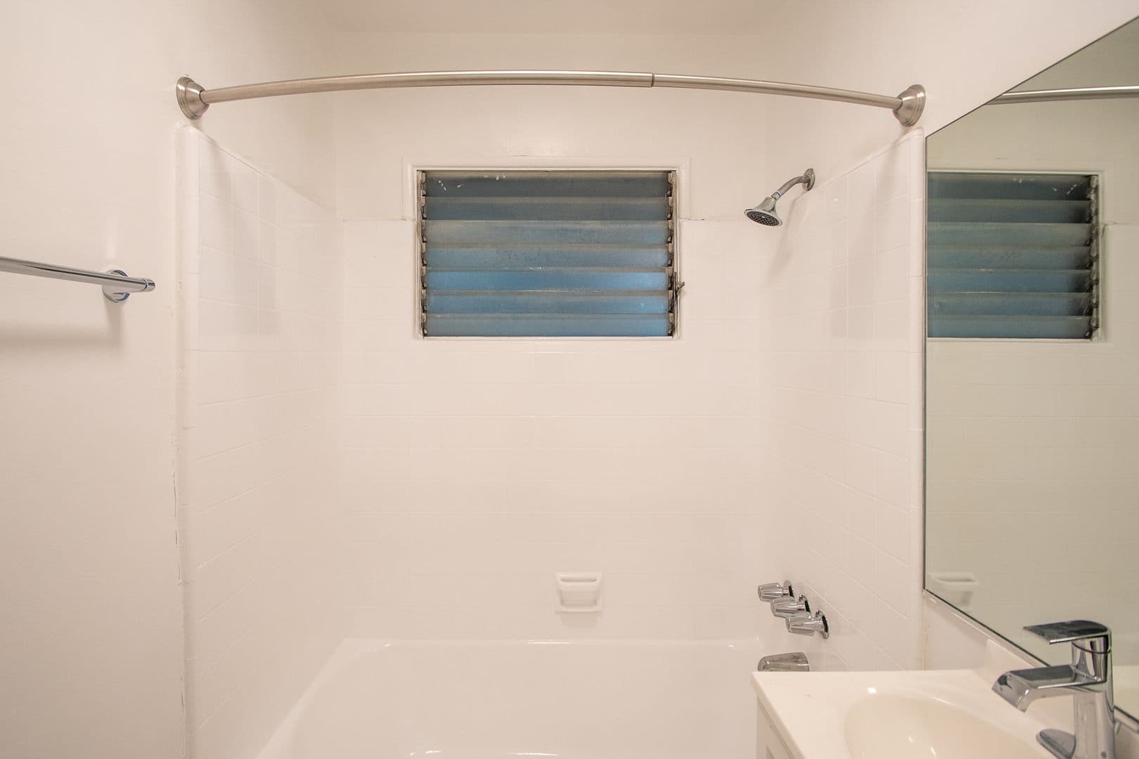 Studio City Apartment: 4413 Tujunga Avenue