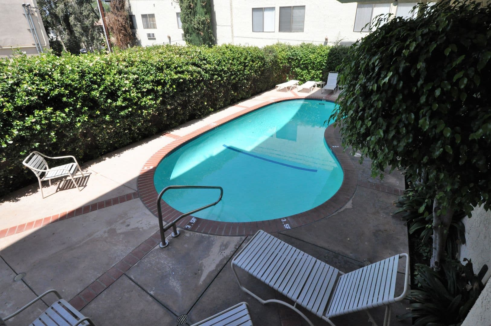 Valley Village Apartment: 12245 Chandler Boulevard