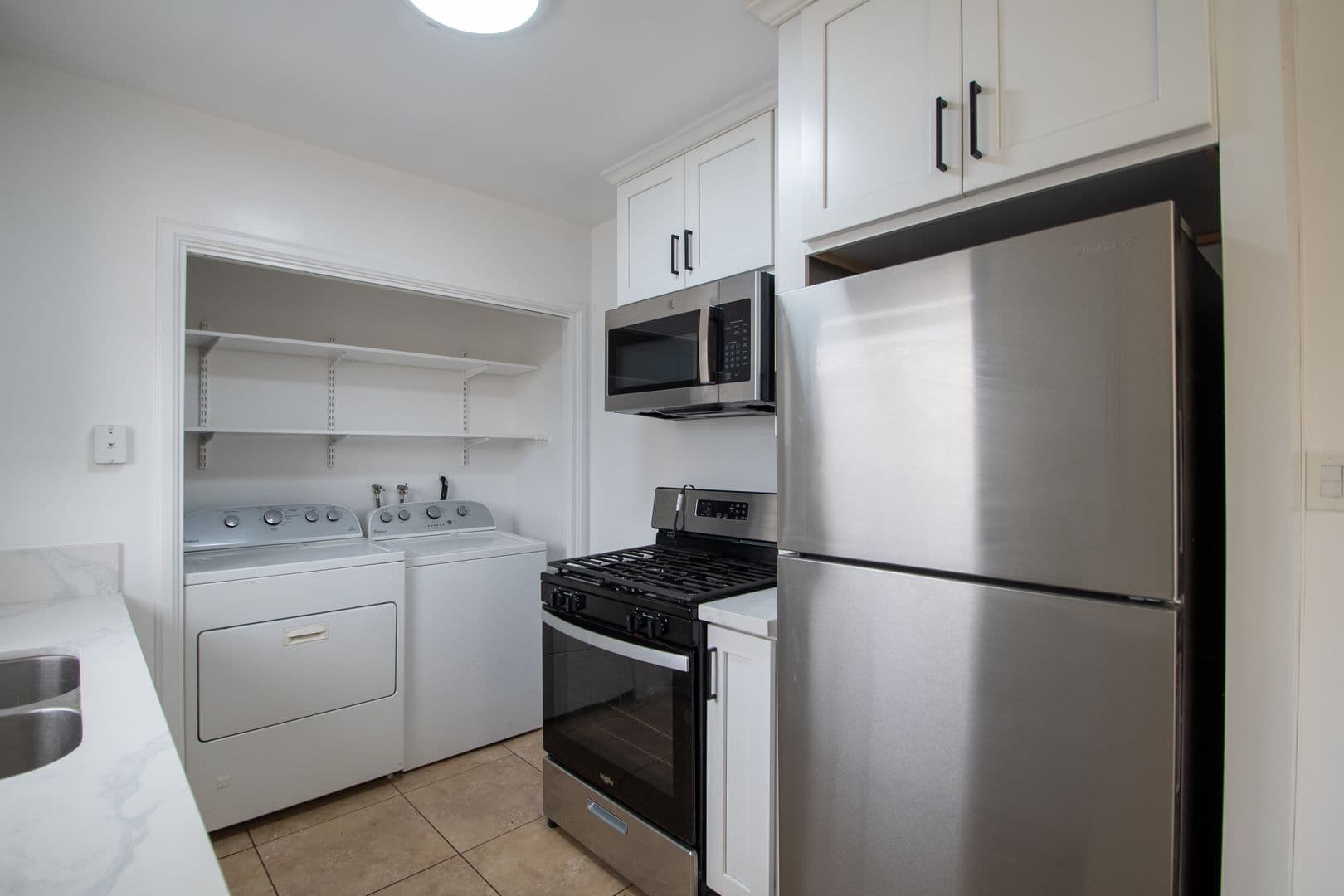 Studio City Apartment: 4413 Tujunga Avenue