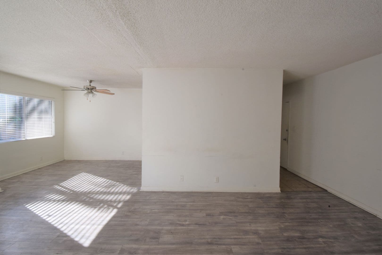 Valley Village Apartment: 12050 Tiara Street