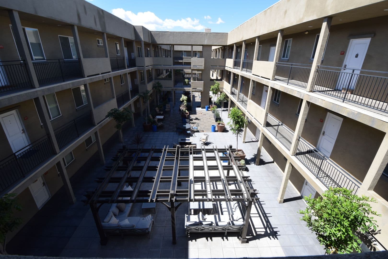 Panorama City Apartment: 7851 Ventura Canyon Avenue