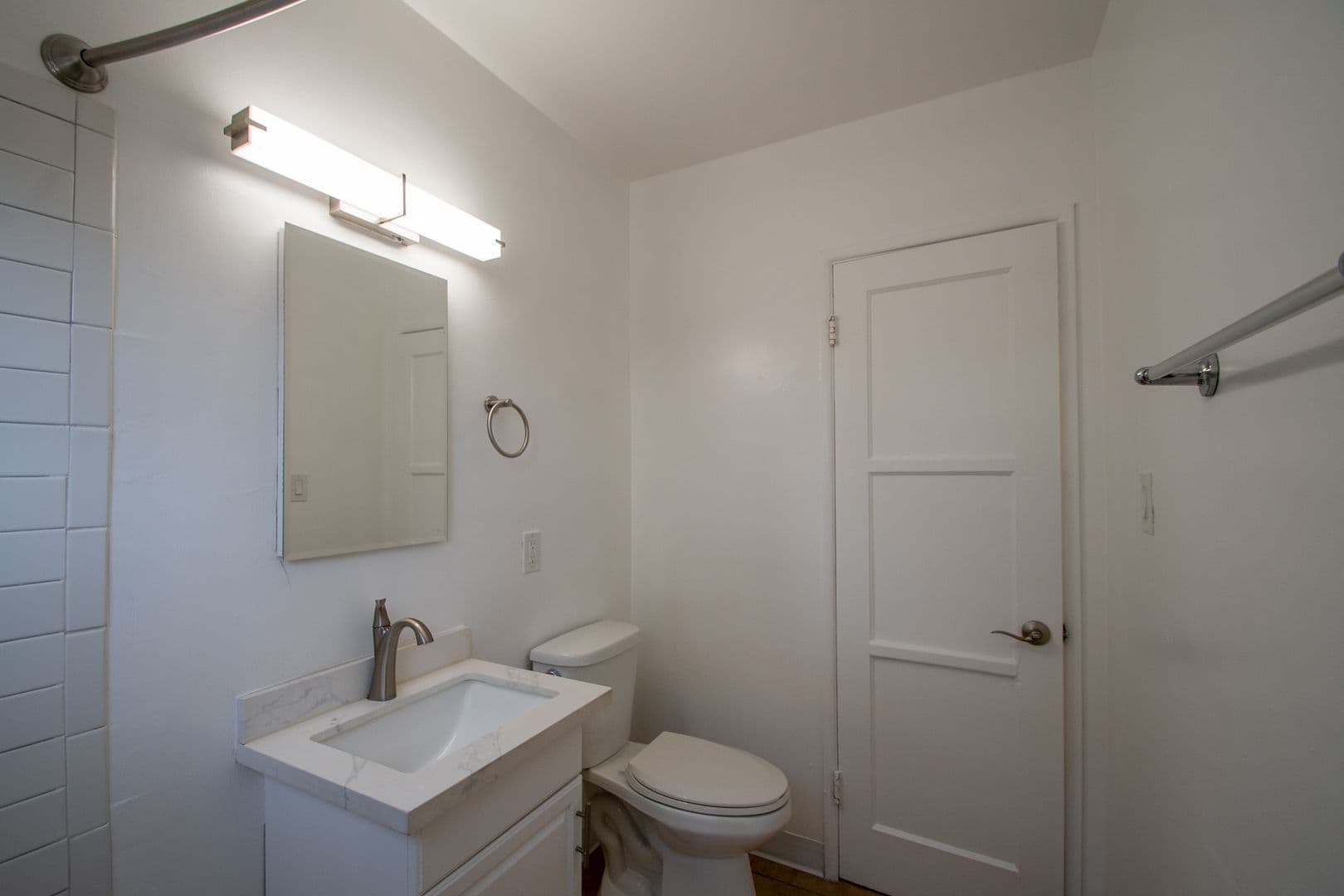 North Hollywood Apartment: 6308 Vineland Avenue