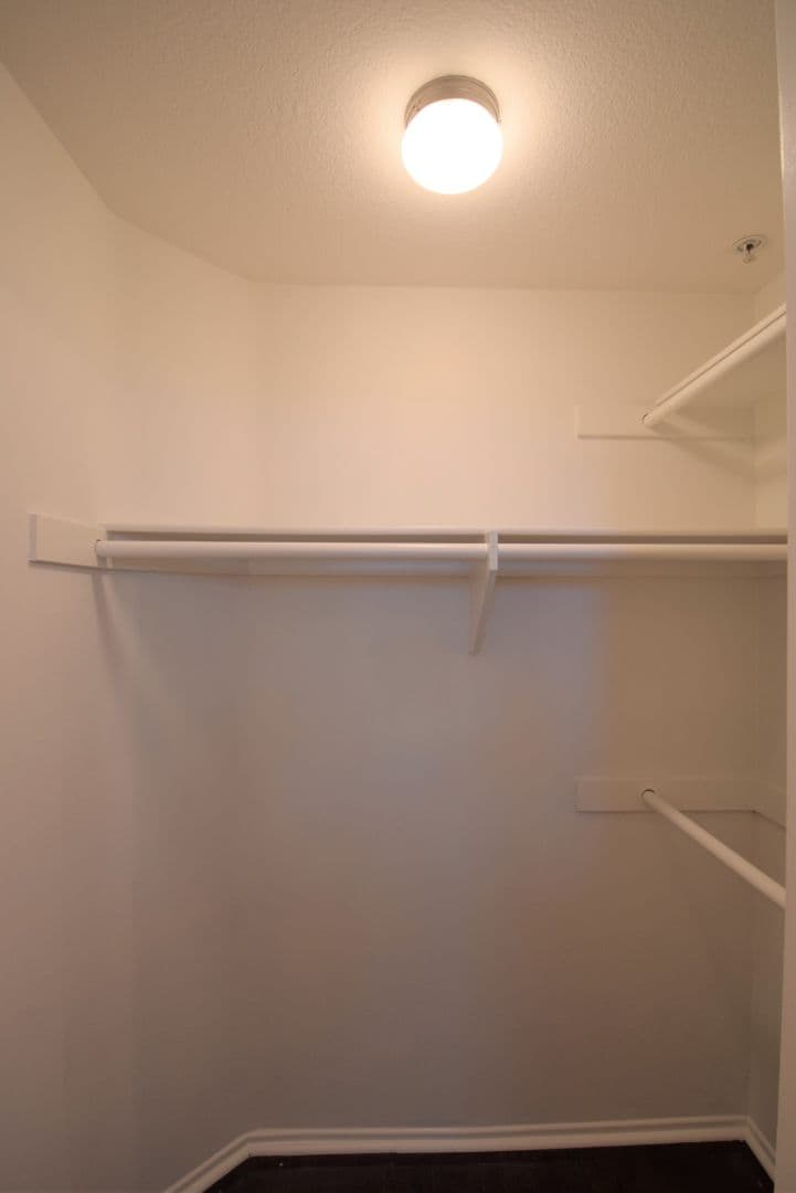 North Hollywood Apartment: 5500 Bonner Avenue