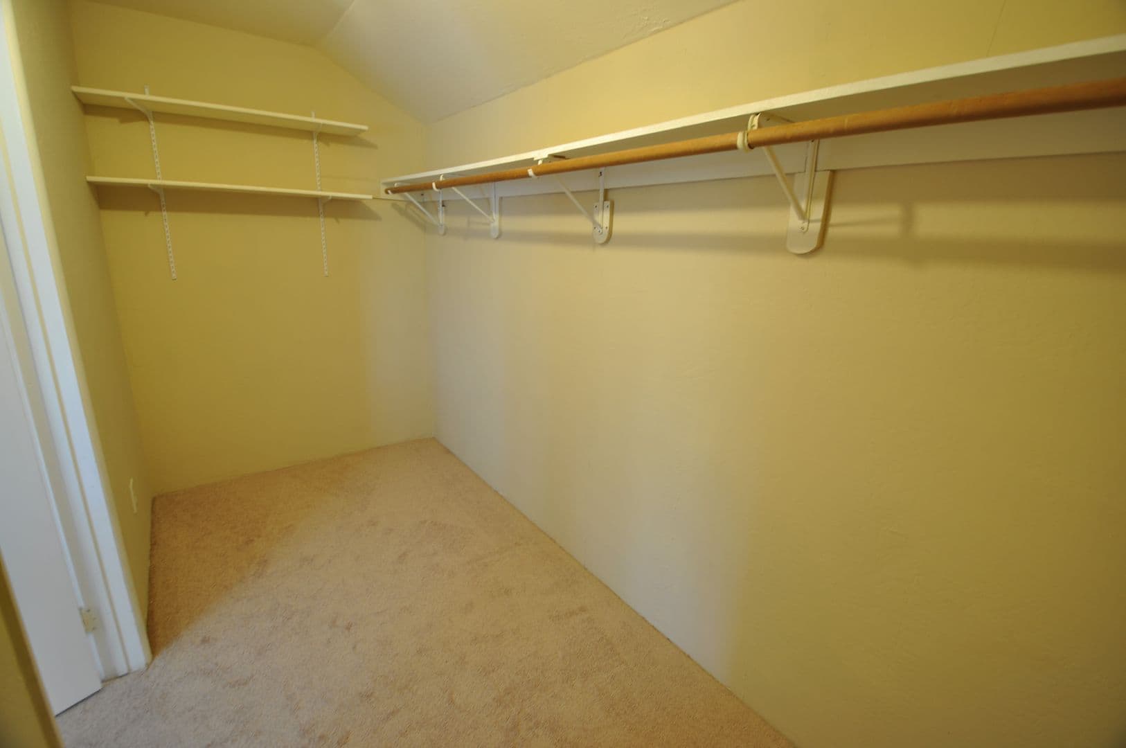 Santa Barbara Apartment: 121 W Arrellaga Street