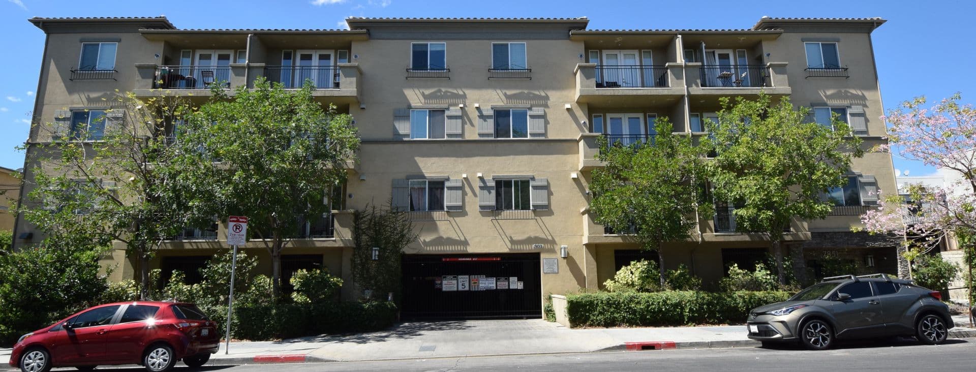 Panorama City Apartment: 7851 Ventura Canyon Avenue