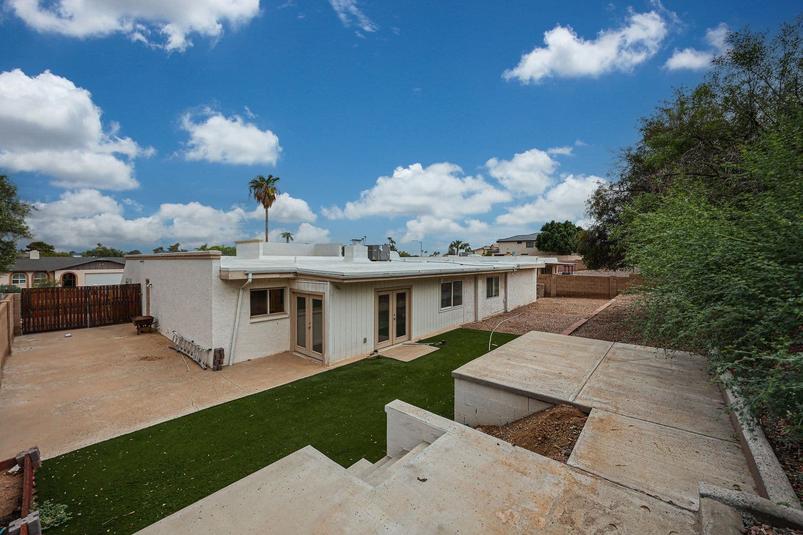 Phoenix House: 2851 E Acoma Dr