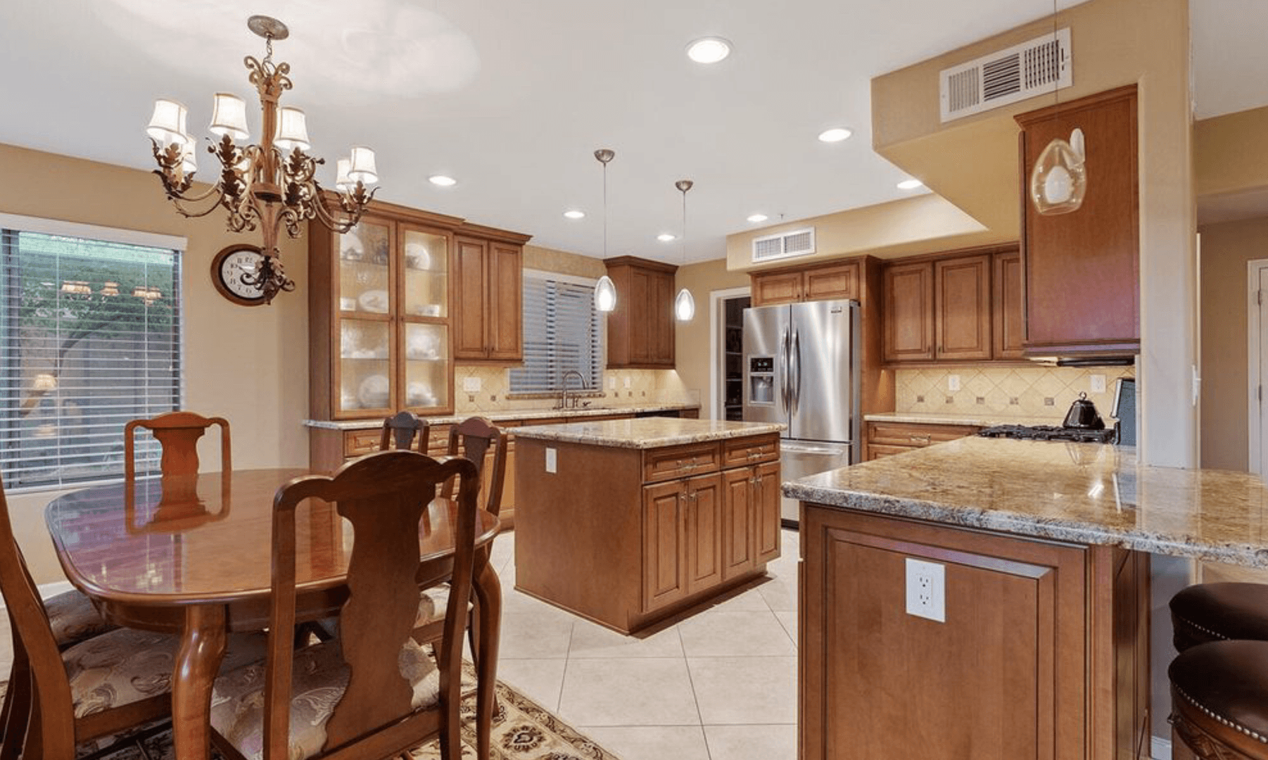 Scottsdale House: 7520 E Desert Vista Rd