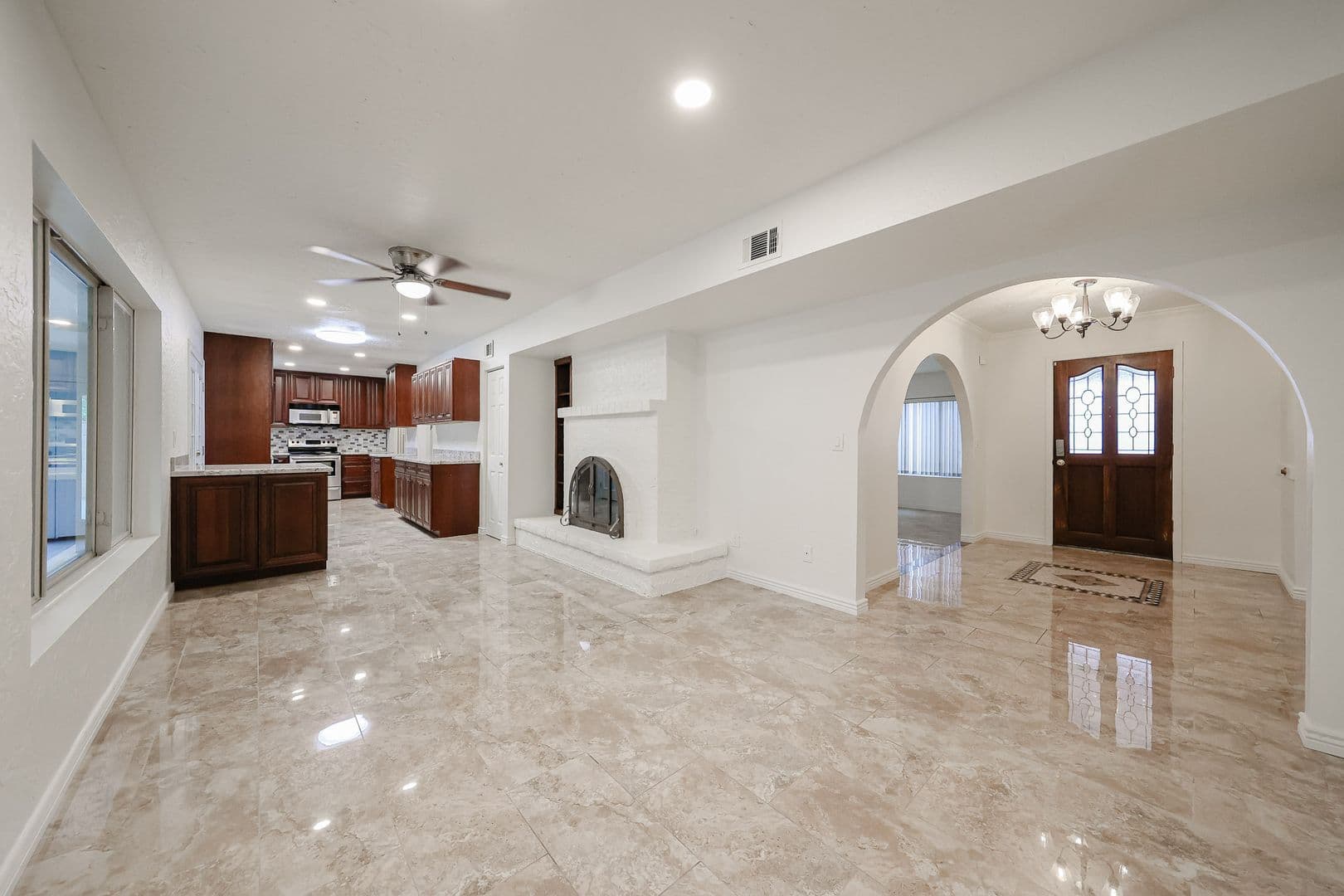 Phoenix House: 2851 E Acoma Dr