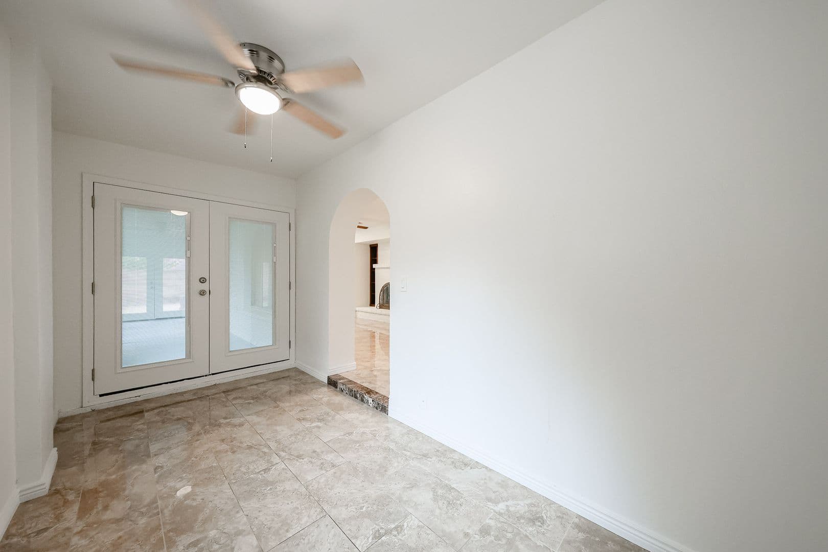 Phoenix House: 2851 E Acoma Dr