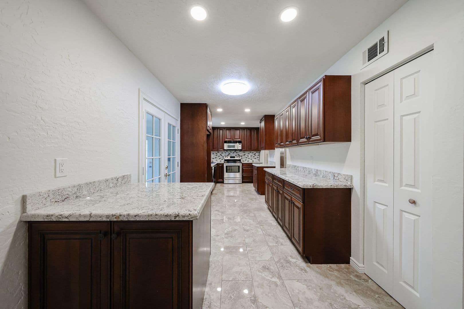 Phoenix House: 2851 E Acoma Dr