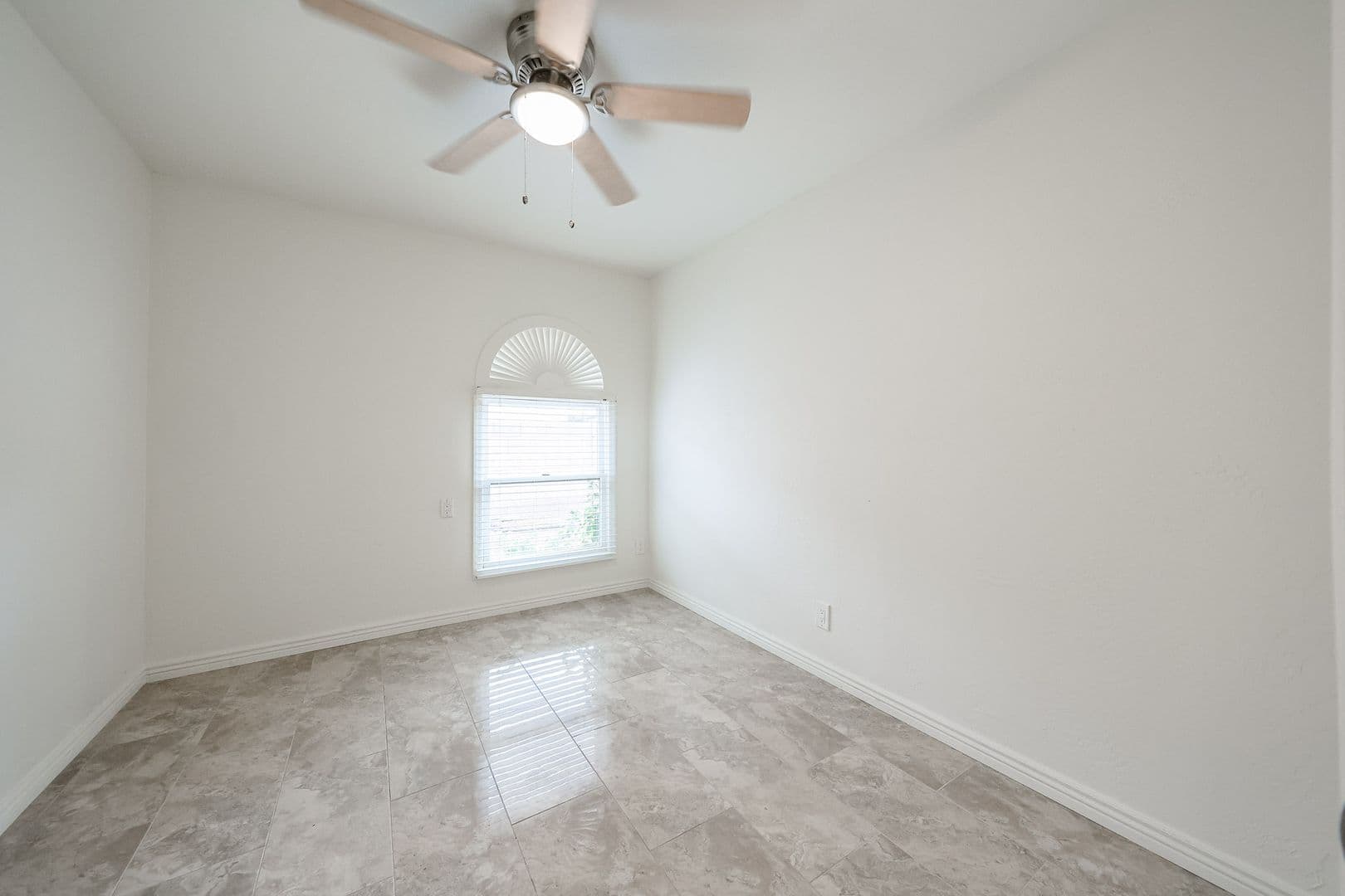 Phoenix House: 2851 E Acoma Dr