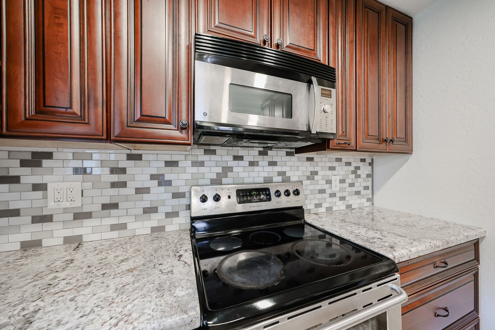 Phoenix House: 2851 E Acoma Dr