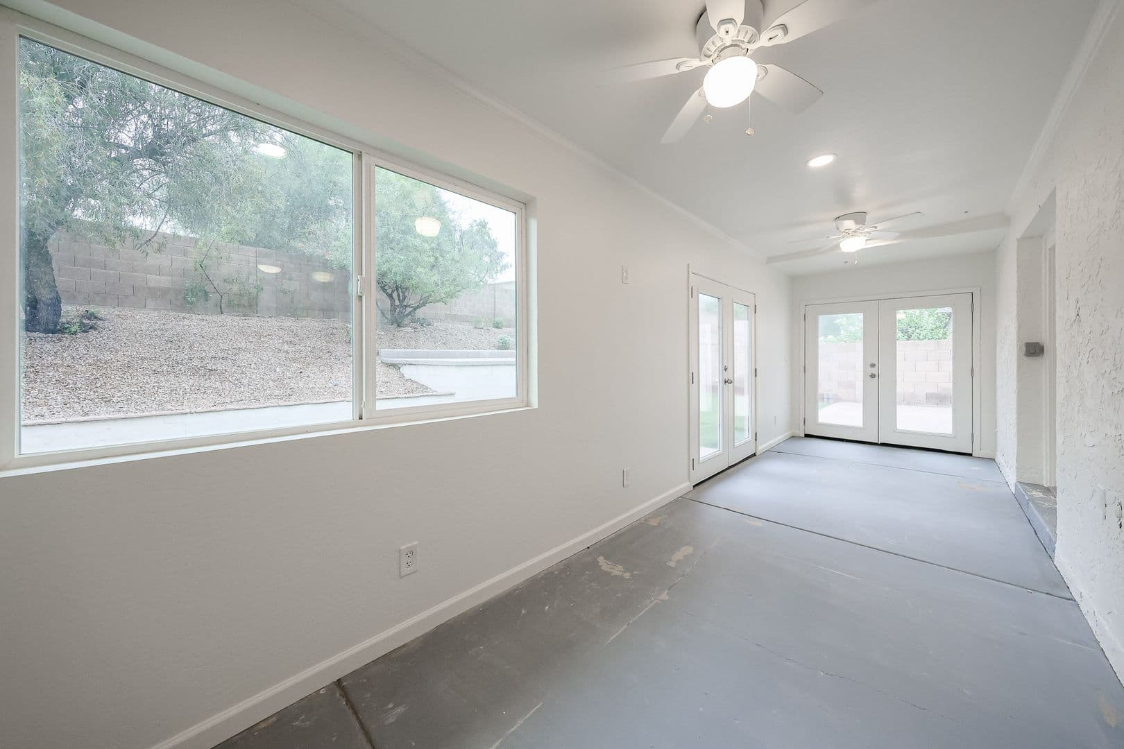 Phoenix House: 2851 E Acoma Dr