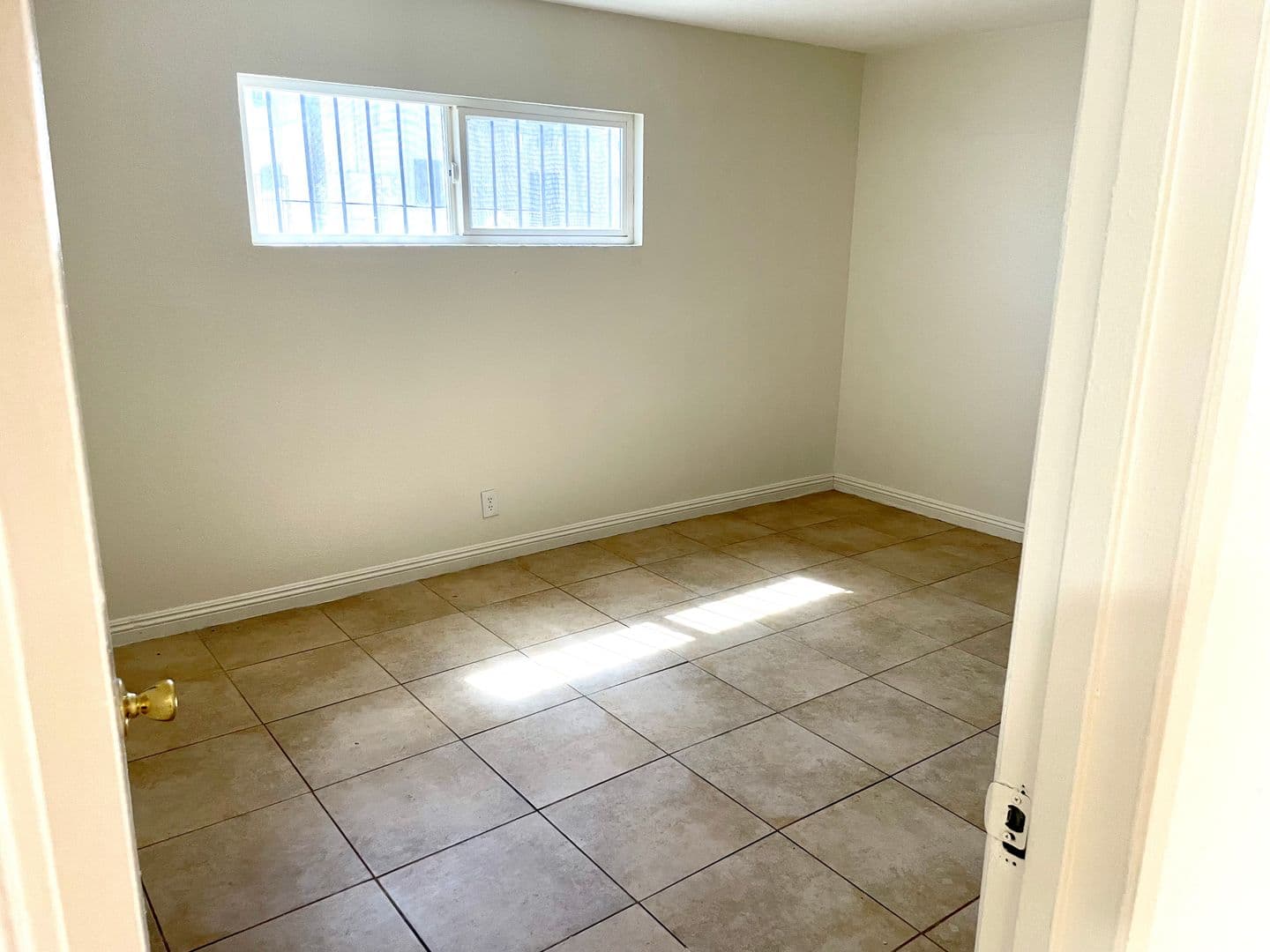 Las Vegas Apartment: 3351 Brussels St