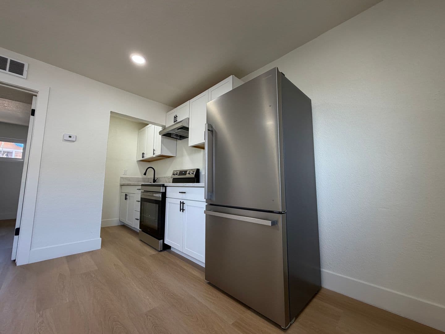 Henderson Apartment: 438 Perlite Way