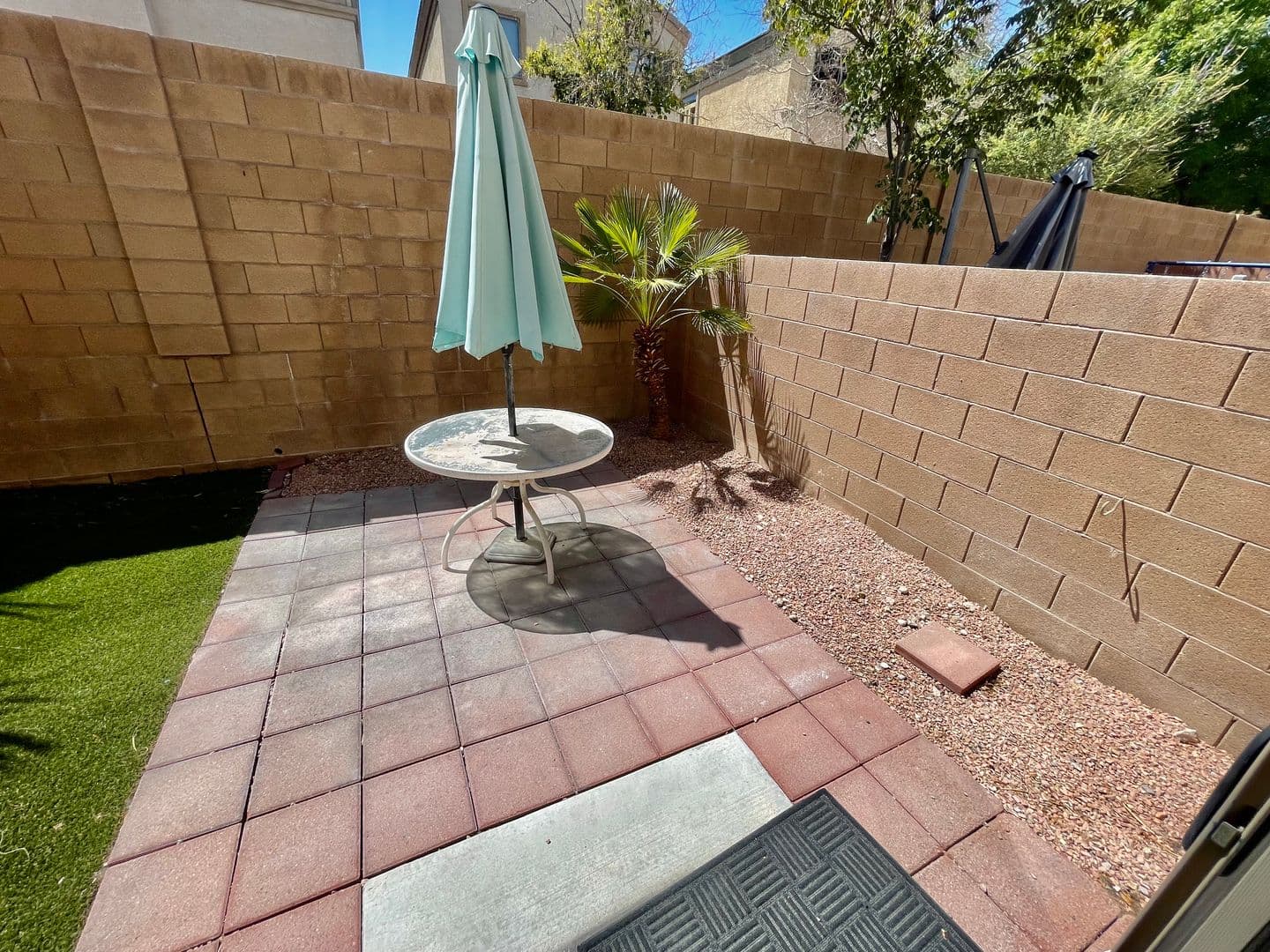 Las Vegas House: 8233 Strawberry Spring St