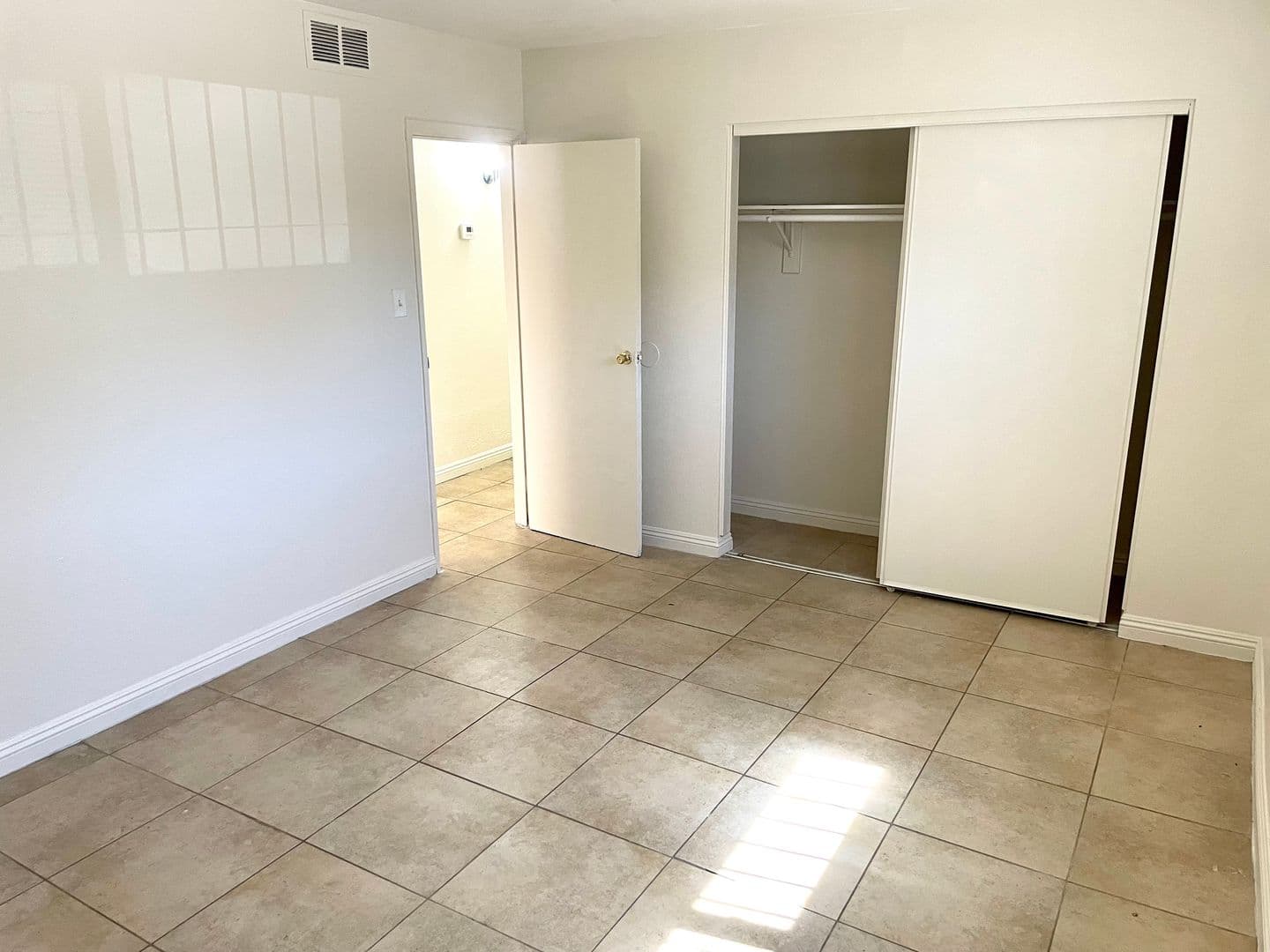 Las Vegas Apartment: 3351 Brussels St