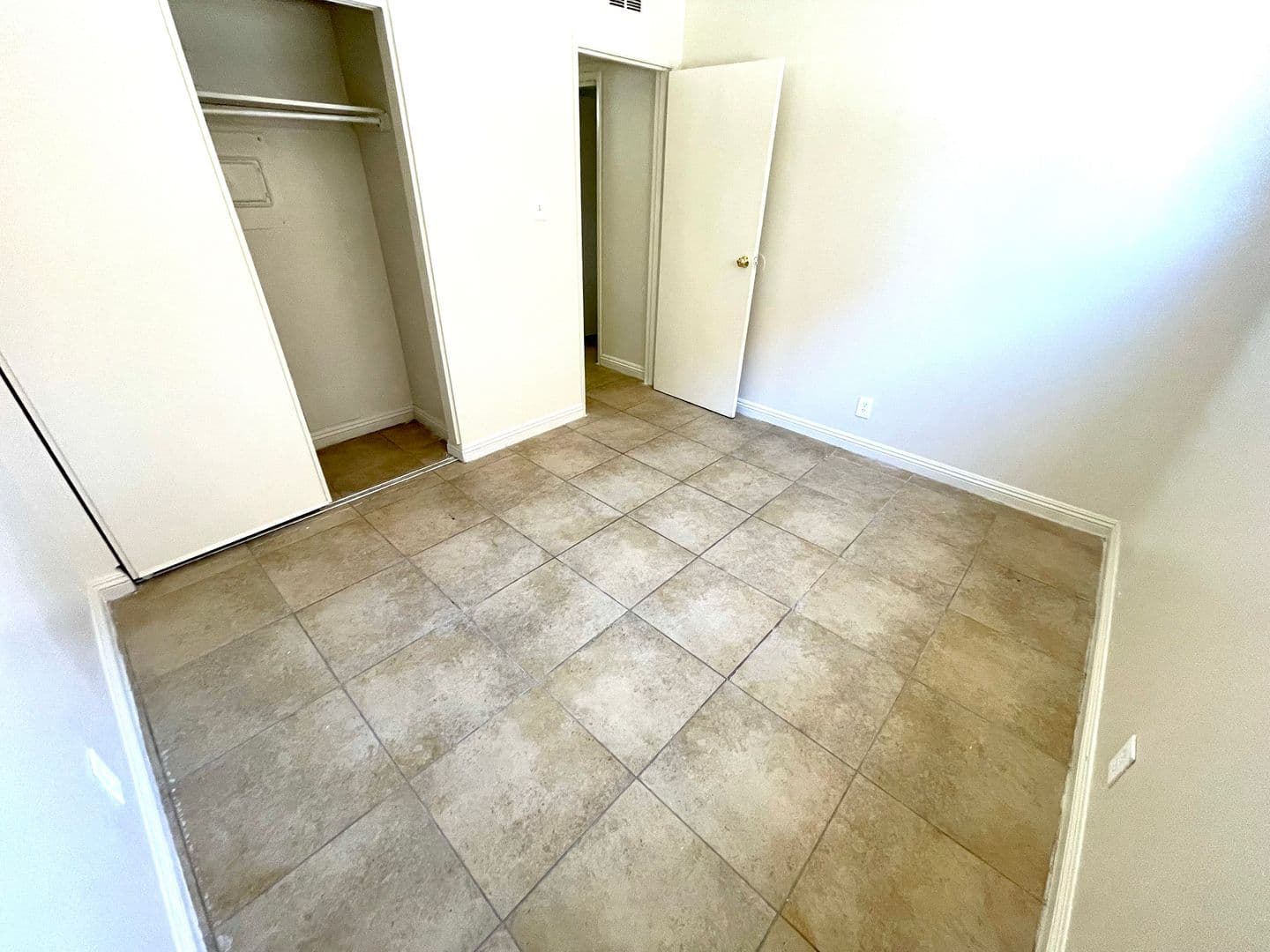 Las Vegas Apartment: 3351 Brussels St