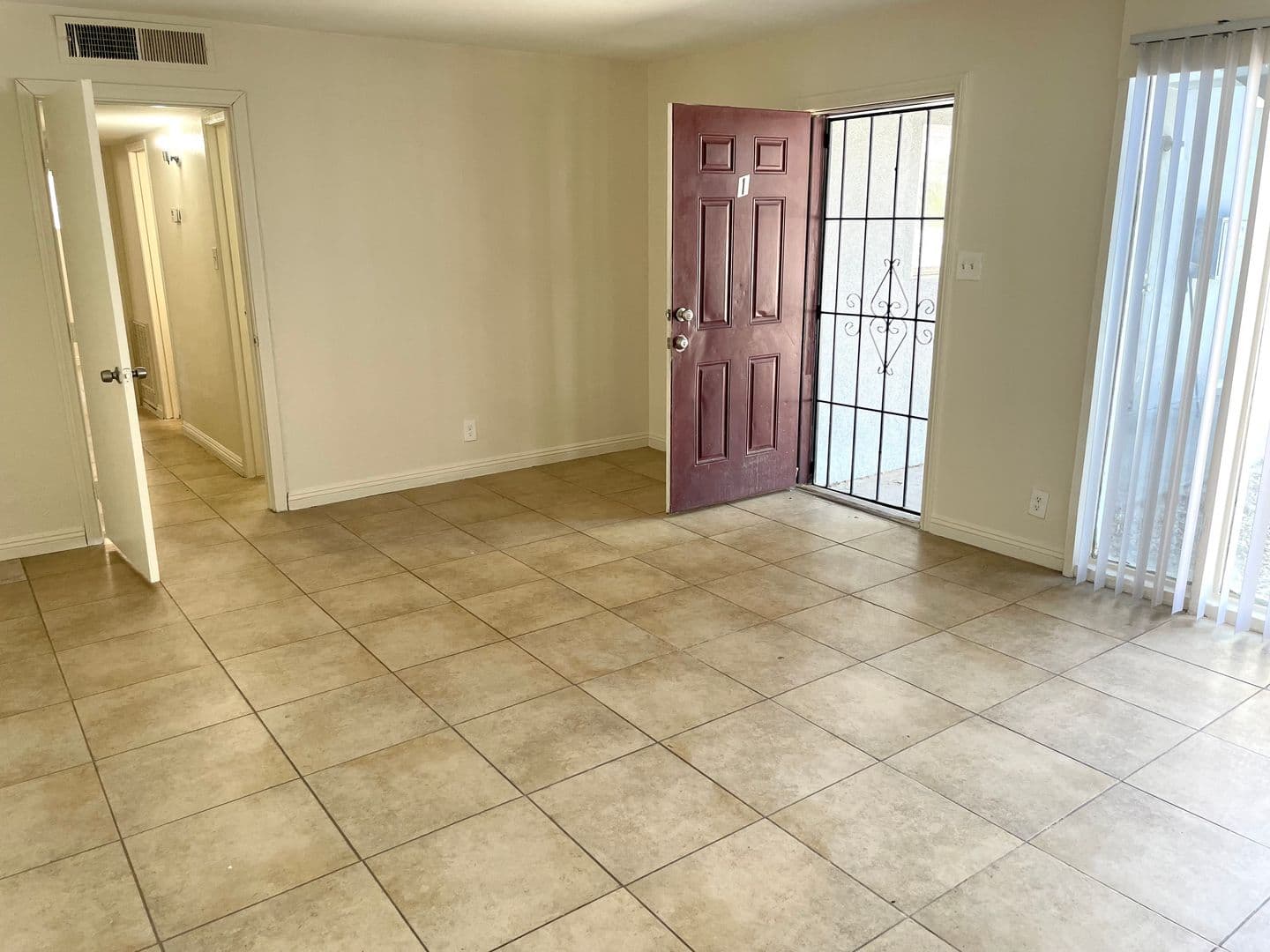 Las Vegas Apartment: 3351 Brussels St