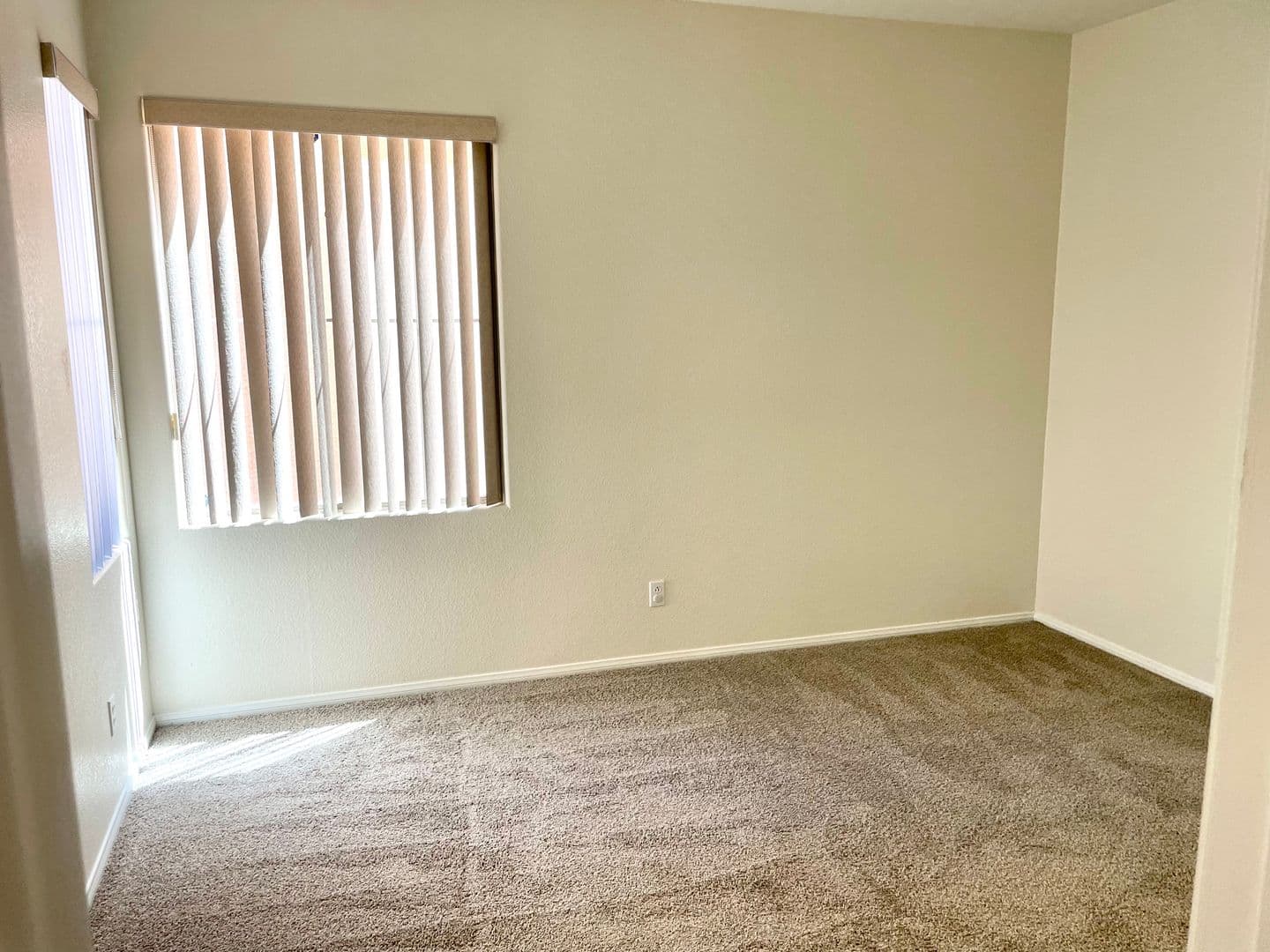 Las Vegas House: 8233 Strawberry Spring St