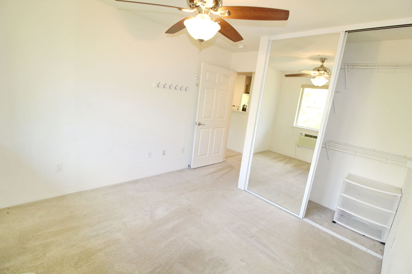 Kihei Condo: 62 Kihalani Street Unit 907