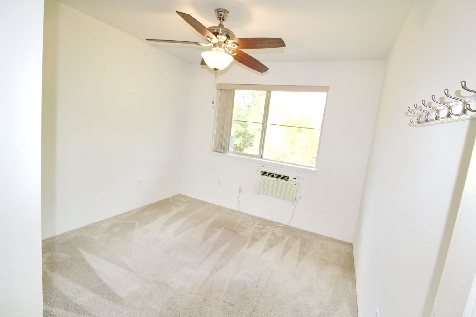 Kihei Condo: 62 Kihalani Street Unit 907