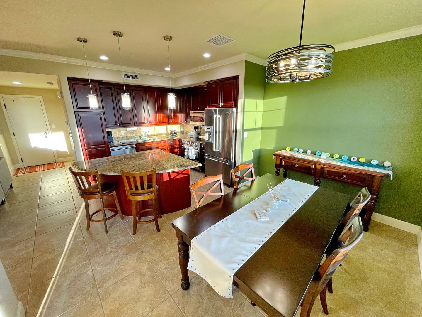 Wailuku House: 49 Kokea Street Unit #1102