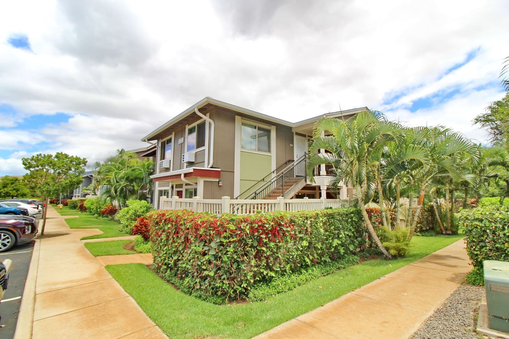 Kihei Condo: 62 Kihalani Street #901