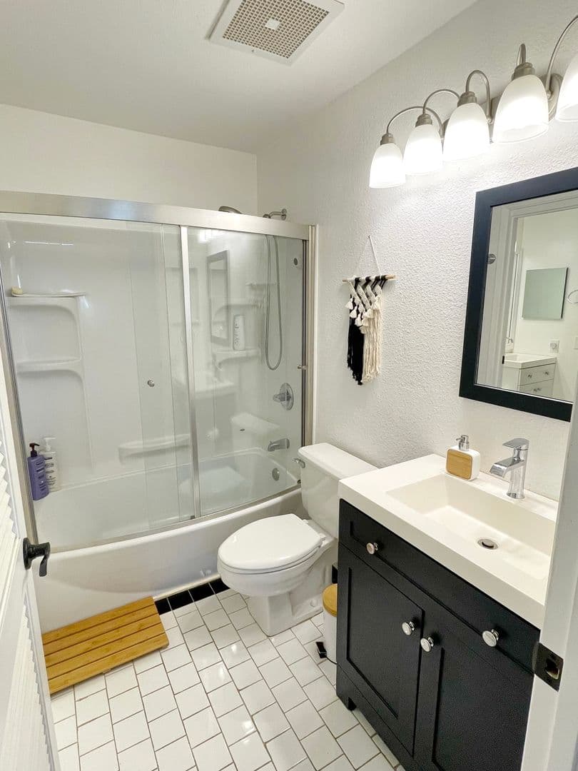 Kihei Condo: 140 Uwapo Rd Unit 14-204