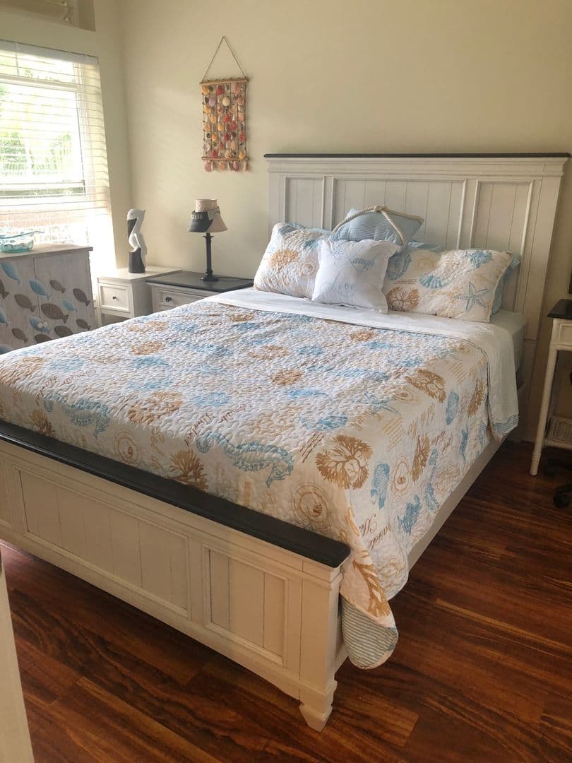 Lahaina Condo: 3706 Lower Honoapiilani Rd. D-25