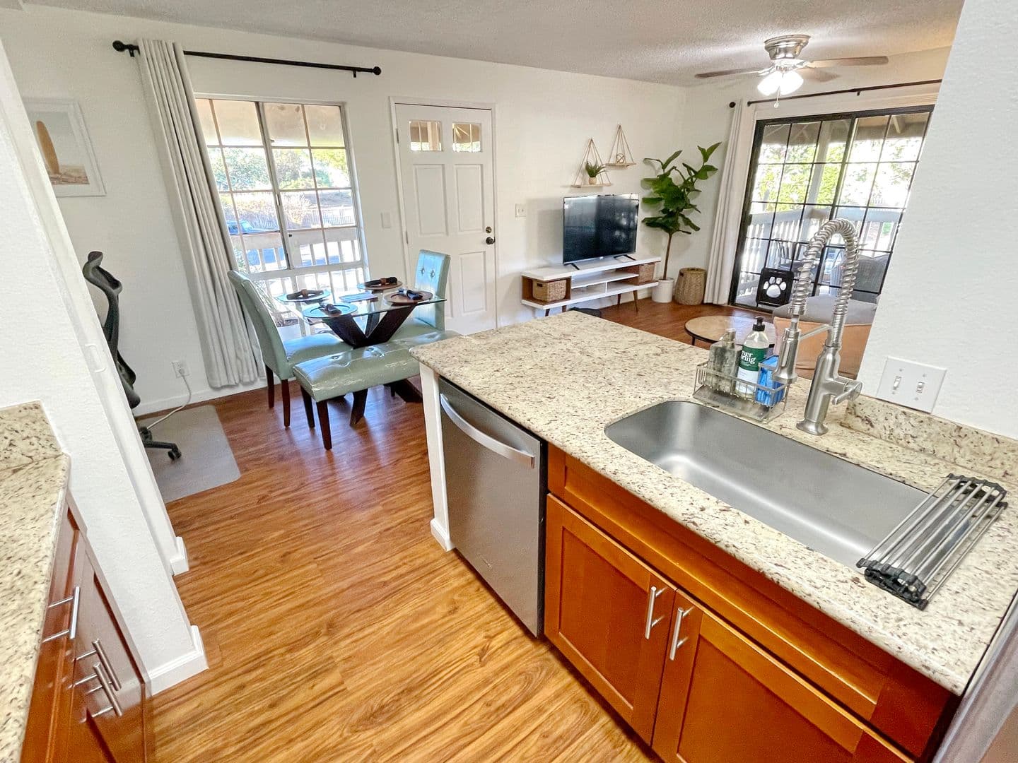 Kihei Condo: 140 Uwapo Rd Unit 14-204