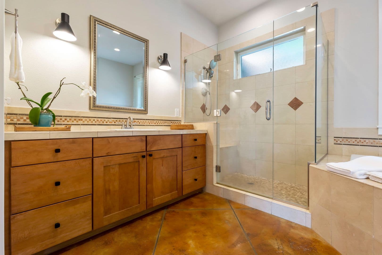 Wailuku House: 2284 Kamaile Street
