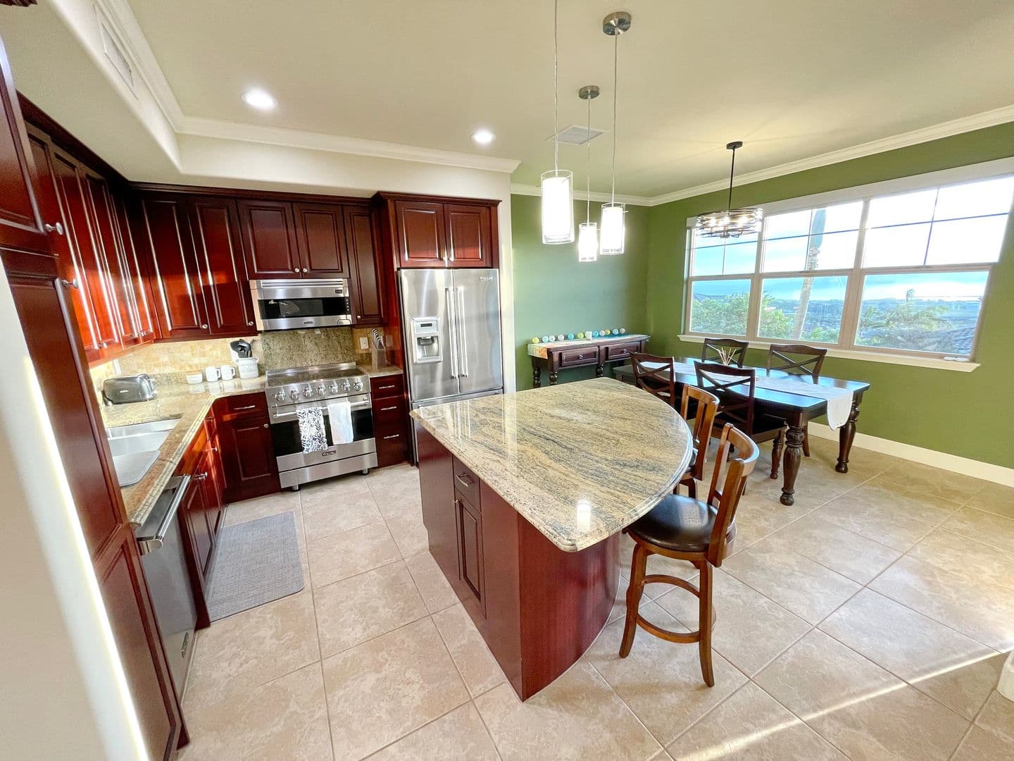 Wailuku House: 49 Kokea Street Unit #1102