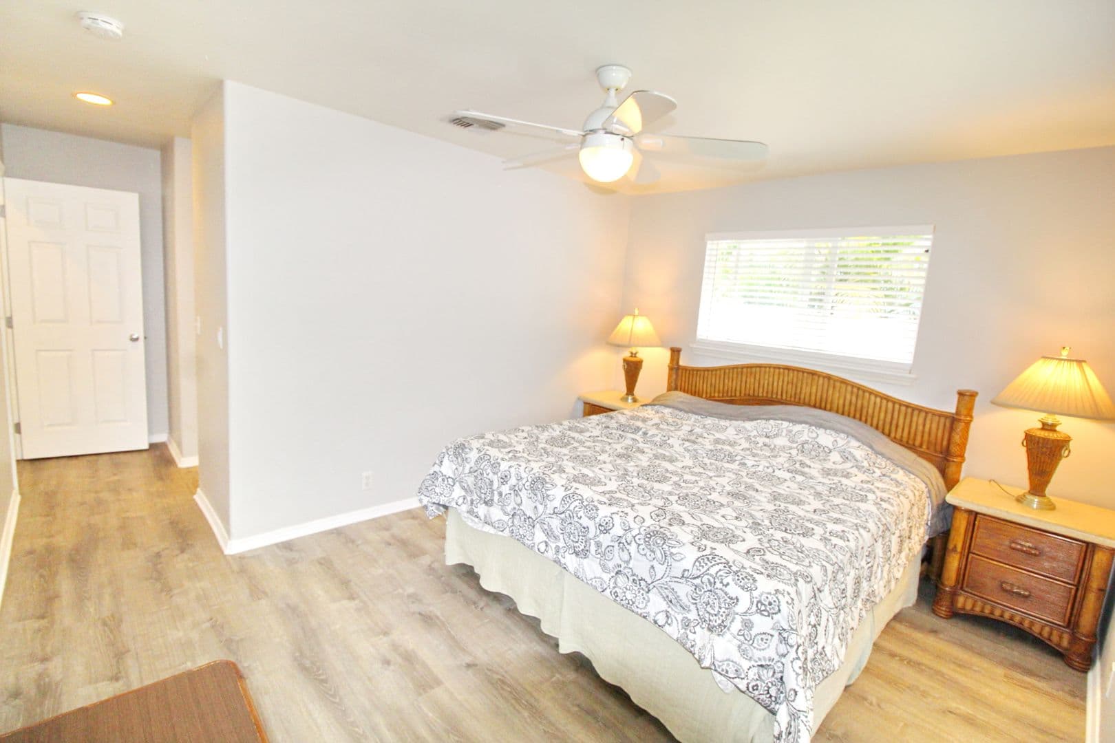 Kihei House: 70 Noolu Street