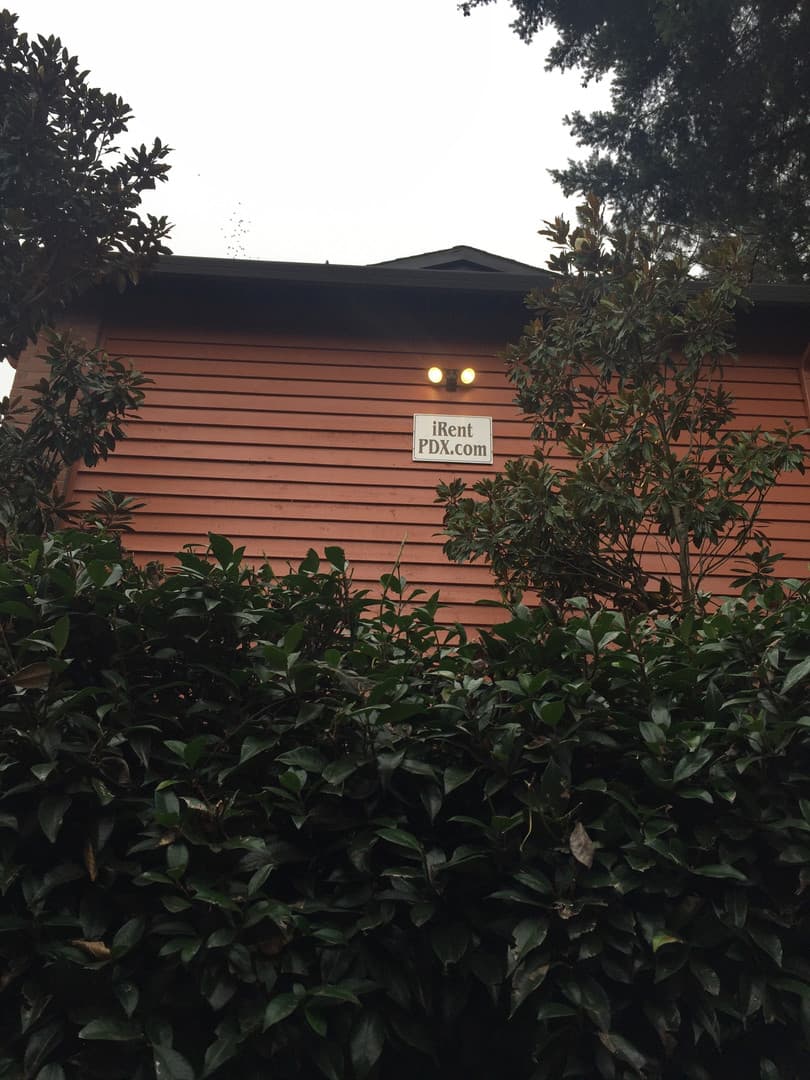 Portland Apartment: 715 SE 29th Ave